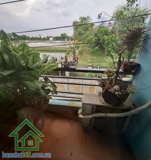 MẶT TIỀN KINH DOANH ĐƯỜNG 10M – SẦM UẤT – NHÀ 3 TẦNG – VIEW THOÁNG – CHỈ 6 TỶ Diện tích: 50m² – sổ hồng riêng – hoàn công đầy đủ. Kết cấu: 1 trệt, 1 lửng, 1 lầu.