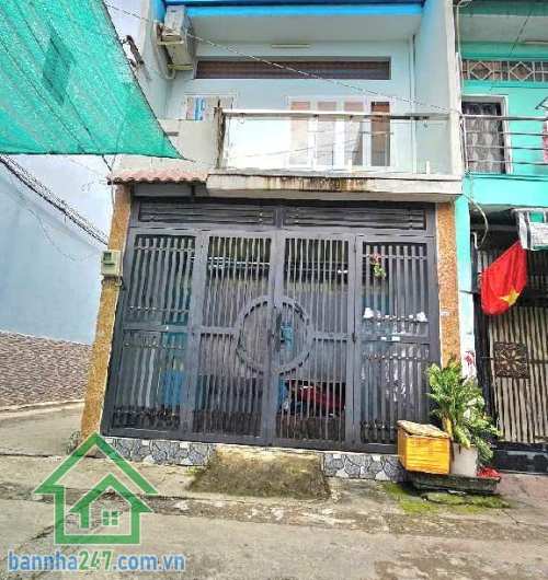 CHỈ 3,7 TỶ – NHÀ LÔ GÓC HẺM 6M – GẦN AEON TÂN PHÚ – 38M² – 2 TẦNG Ở NGAY DT: 38m² (4 x 9.5m). Kết cấu: 1 trệt 1 lầu, ban công thoáng – 2PN, 2WC. Nhà lô góc, có cửa bên hông thoáng mát.