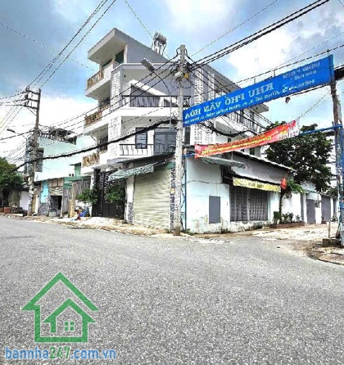 CHỈ 3,7 TỶ – NHÀ LÔ GÓC HẺM 6M – GẦN AEON TÂN PHÚ – 38M² – 2 TẦNG Ở NGAY DT: 38m² (4 x 9.5m). Kết cấu: 1 trệt 1 lầu, ban công thoáng – 2PN, 2WC. Nhà lô góc, có cửa bên hông thoáng mát.