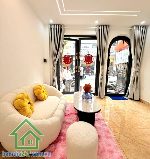 CHỈ 4,15 TỶ (TL) – MTKD VĂN CAO – KINH DOANH NGÀY ĐÊM - NHÀ NHỎ ẤM CÚNG – HIẾM CÓ KHÓ TÌM 2PN - 3WC Sở hữu ngay hộ khẩu vàng – vị trí không sinh thêm Diện tích 