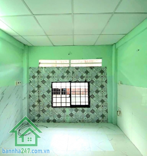 NHỈNH 3 TỶ – NHÀ 3 TẦNG – XE HƠI ĐỖ CỔNG – Q11 - 2PN – 3WC + DT: 3x5m – vuông vức + 1 trệt 2 lầu – 2PN – 3WC + Nhà mới, tặng sofa + máy lạnh + Hẻm xe hơi