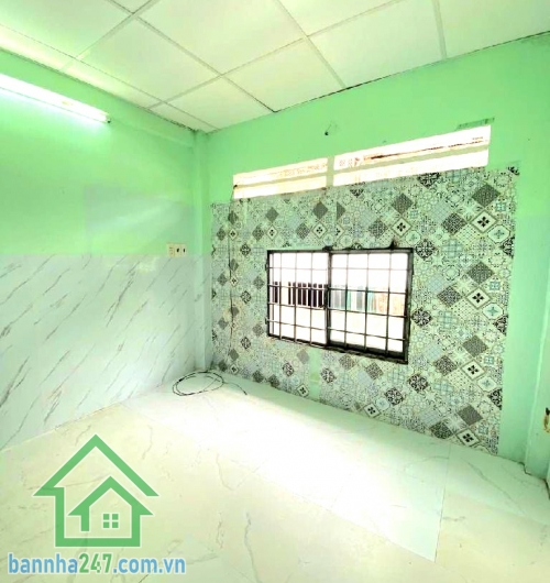 NHỈNH 3 TỶ – NHÀ 3 TẦNG – XE HƠI ĐỖ CỔNG – Q11 - 2PN – 3WC + DT: 3x5m – vuông vức + 1 trệt 2 lầu – 2PN – 3WC + Nhà mới, tặng sofa + máy lạnh + Hẻm xe hơi