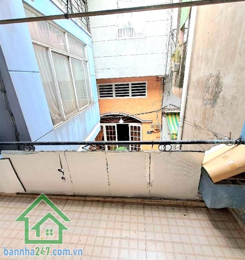 CHỈ 5 TỶ – KHU VIP TÂN BÌNH – NGHĨA PHÁT – 54M² (4.5 x 19) – 2 TẦNG – 4PN – 2WC – CHIA 2 CĂN Kết cấu: 1 trệt 1 lầu, gồm 4PN – 2WC, nhà chia 2 căn (1 căn trống, 1 căn cho thuê)