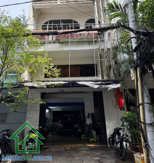 CHỈ 16 TỶ - MẶT TIỀN KINH DOANH KHU BÀU CÁT – KHU VIP NHẤT QUẬN TÂN BÌNH DT: 5 x 13.6m, vuông A4, công nhận 69m² Kết cấu: 4 tầng BTCT. 