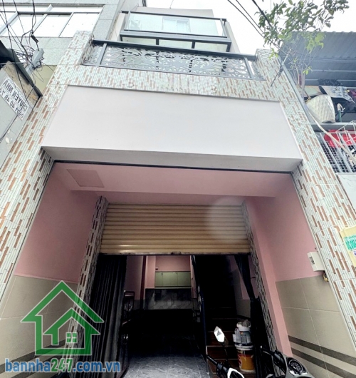 CHỈ 3,55 TỶ – NHÀ MỚI 4 TẦNG BTCT – NGAY MÃ LÒ & TỈNH LỘ 10 – GẦN AEON MALL TÊN LỬA - DT: 28m² - 3PN – 4WC * Diện tích: 28m² (ngang 3.05/3.15m x 9m) * Kết cấu: Nhà đẹp 4 tầng, xây bê tông cốt thép kiên cốt với 3PN master, máy lạnh, nội thất đầy đủ, xá