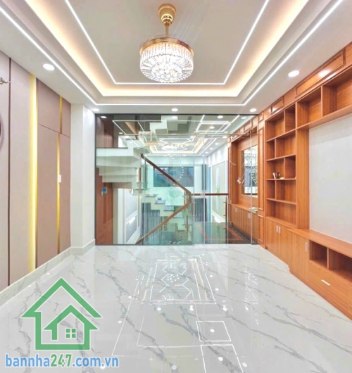 CHỈ 8,8 TỶ - HẺM XE HƠI TRÁNH – NHÀ MỚI ĐẸP – 5 TẦNG BTCT KIÊN CỐ – 1 TRỤC LÊ VĂN QUỚI – KHU ĂN UỐNG SẦM UẤT - 6PN, 6WC. Vị trí: Mặt hẻm xe hơi tránh, 1 trục thẳng.