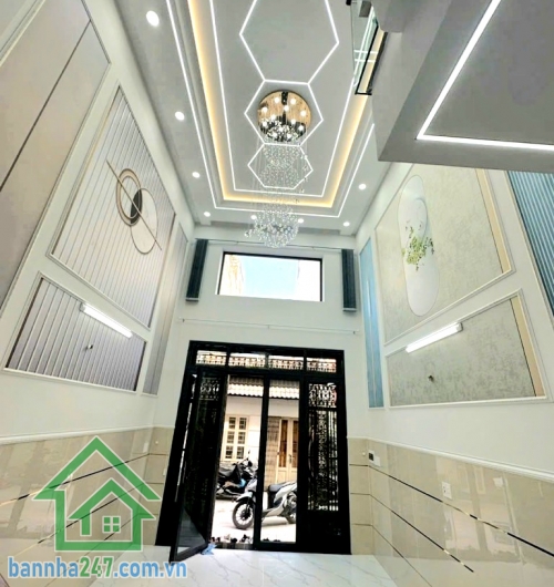 CHỈ 8,8 TỶ - HẺM XE HƠI TRÁNH – NHÀ MỚI ĐẸP – 5 TẦNG BTCT KIÊN CỐ – 1 TRỤC LÊ VĂN QUỚI – KHU ĂN UỐNG SẦM UẤT - 6PN, 6WC. Vị trí: Mặt hẻm xe hơi tránh, 1 trục thẳng.