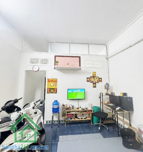 5.2 TỶ – NHÀ CẤP 4 HAI MẶT TIỀN – CÓ DÒNG TIỀN 12TR/THÁNG  