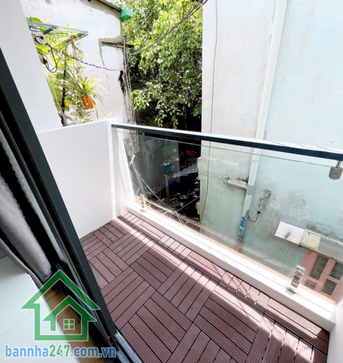 CHỈ 1,95 TỶ SỞ HỮU NHÀ 3 TẦNG MINI HOUSE P.10 TÂN BÌNH – FULL NỘI THẤT – ĐẦU TƯ CHO THUÊ NGON  Nhà đẹp, mới, 3 tầng chắc chắn: trệt – lửng – lầu Diện tích sử dụng: 30m2