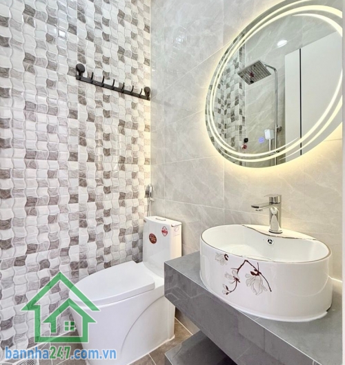 CHỈ 5,99 TỶ – HẺM XE HƠI HUỲNH VĂN BÁNH, PHÚ NHUẬN – FULL NỘI THẤT ĐẸP LUNG LINH - 3PN – 3WC 