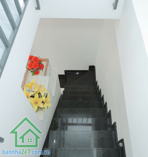 SIÊU HIẾM – MTKD ĐƯỜNG SỐ 14B, TÂN PHÚ – NHÀ MỚI 100% – CHỈ 3 TỶ 150 – DỌN VÀO Ở NGAY Diện tích: 4,7 x 4m (không lộ giới) Kết cấu: 1 trệt, 2 lầu, 2PN, 3WC