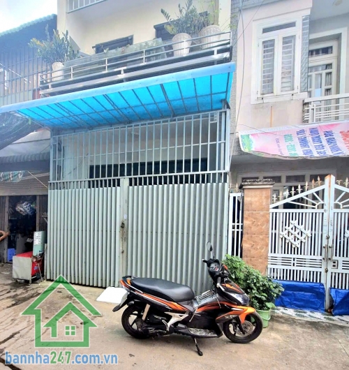 CHỈ 5 TỶ – HẺM XE HƠI THÔNG – GIÁP ĐƯỜNG 17A – KÊNH NƯỚC ĐEN – TÂN KỲ TÂN QUÝ - DT: 66M² (4,2 x 16)m - 3PN – 2WC * Diện tích: 4,2 x 16m – công nhận 66m² - DTSD: 120m²