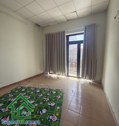 MẶT TIỀN ĐẸP - XE TẢI TRÁNH - NHỈNH 6 TỶ - KINH DOANH SẦM UẤT BÌNH TÂN