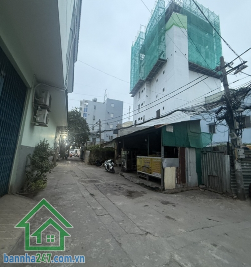 NHỈNH 4 TỶ – NHÀ 2 TẦNG XINH XẮN – NGAY ÂU CƠ – TÂN PHÚ – 52M² – SỔ NỞ HẬU.  Diện tích: 52m² – sổ vuông đẹp, nở hậu hơn 6m – phong thủy cực tốt Kết cấu 1 trệt 1 lầu