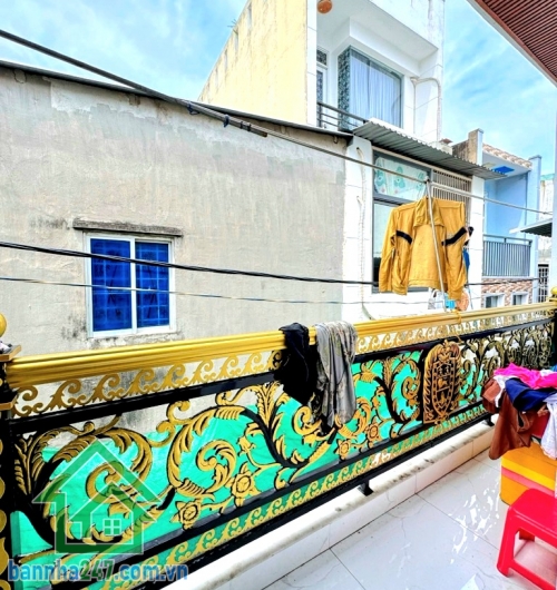 CHỈ 4,28 TỶ – NHÀ 2 TẦNG MỚI ĐẸP – 42M² (4.5x9.5)m – GẦN CHỢ BÌNH LONG – GIÁP TÂN PHÚ - 2PN - 2WC Vị trí cực đẹp, ngay 4 Xã, hẻm thông đường số 8B, khu dân cư yên tĩnh, an ninh. 