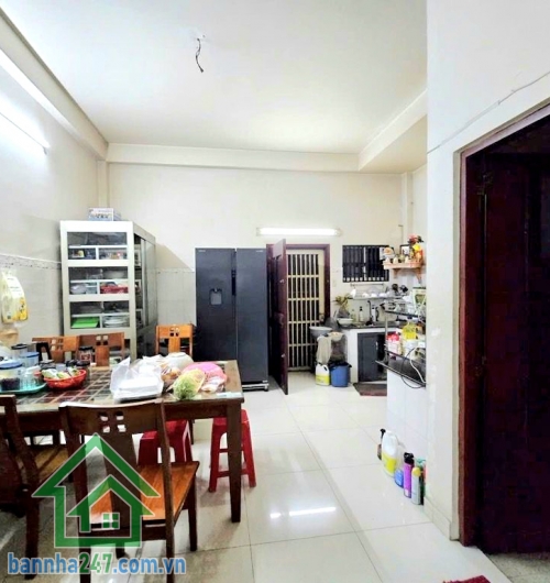 CHỈ 13,5 TỶ – MTKD ĐƯỜNG 15M – NGAY TÂN SƠN NHÌ – GIÁP TÂN BÌNH - DT 84m² (5x17)m – 4 TẦNG – 5PN LỚN – 5WC – SẴN CHỖ LẮP THANG MÁY - PHÙ HỢP VỪA Ở VỪA KINH DOANH