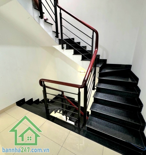 CHỈ 7 TỶ – TRẦN THỊ TRỌNG, TÂN BÌNH - GIÁ CHỈ ~100 TRIỆU/M² – XE HƠI NGỦ TRONG NHÀ - NHÀ 5 TẦNG BTCT – DT: (5.1X13)M - 5 PN – 3 WC Vị trí trung tâm Tân Bình 
