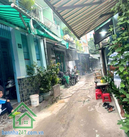 CHỈ 4 TỶ – CHỦ ĐI ĐỊNH CƯ CẦN BÁN NHÀ CẤP 4 ĐẸP – ĐƯỜNG VẠN KIẾP, PHÚ NHUẬN - Diện tích: 41,1m2 (4.1 x 11)m – sổ riêng từng lô, vuông vức, không lỗi phong thủy.