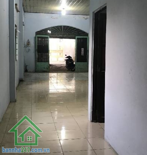 HXT 6M – THẲNG 1 TRỤC – LÊ VĂN QUỚI – 150M² – NHỈNH 9 TỶ DT: 150m² – sổ đẹp, nở hậu nhẹ – không lỗi phong thủy Nhà 1 trệt + 1 lửng, đã cũ – tiện xây mới. 