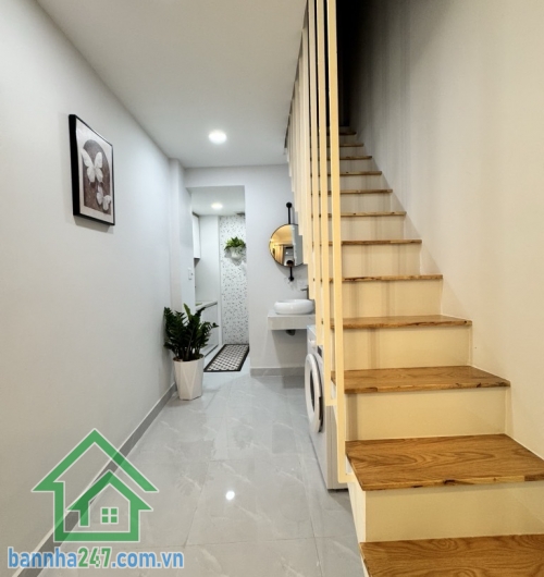 HIẾM – CHỈ 4.2 TỶ – PHÚ NHUẬN – HẺM XE HƠI – FULL NỘI THẤT - SỔ HỒNG RIÊNG Trung tâm Phú Nhuận- Hẻm xe hơi – thông Đoàn Thị Điểm Diện tích: 25m² (2.7 x 11.5m)