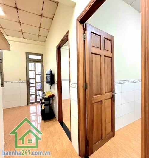 CHỈ 5,8 TỶ – NGANG KHỦNG 8M – HXH – NHÀ MỚI 3 TẦNG – SÁT MÃ LÒ - 4 PN – 3 WC 