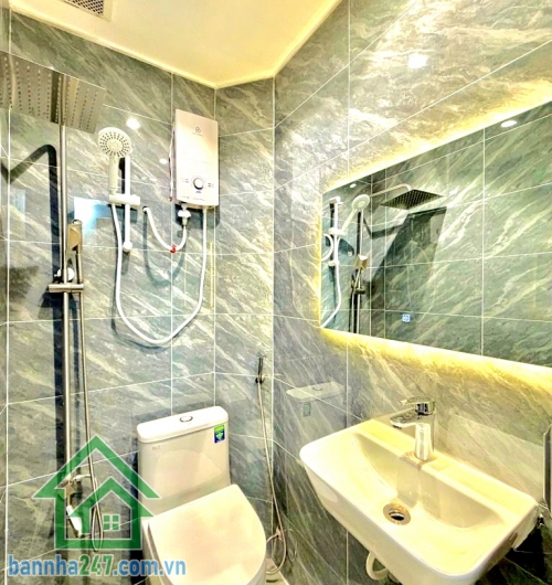 CHỈ 4,79 TỶ – SÁT MẶT TIỀN PHAN ĐÌNH PHÙNG – PHÚ NHUẬN – 3 TẦNG - 2PN – 3WC – phòng khách – bếp Nhà đẹp trung tâm – full nội thất – vị trí kết nối cực đỉnh!  Mob 0933144037 