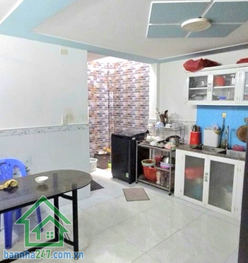 CHỈ 3.98 TỶ – HẺM XE HƠI NGUYỄN THỊ TRÀNG – NGANG 4M DÀI 15M – 3PN – GIÁ QUÁ TỐT  Vị trí đẹp tại Nguyễn Thị Tràng – Tân Thới Hiệp Ngay Bến Xe Buýt Hiệp Thành