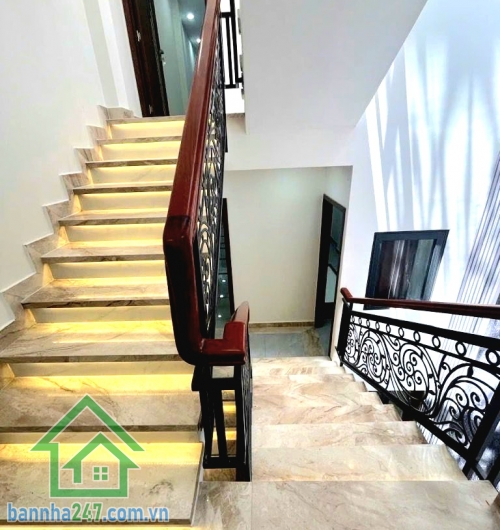 CHỈ 18 TỶ – SIÊU PHẨM MTKD TRẦN HƯNG ĐẠO - TRUNG TÂM TÂN PHÚ - GIÁP KHU BÀU CÁT - DT: 94M² (4,5 x 21) 5 PN, 6 WC  Đường Trần Hưng Đạo – ngay Lũy Bán Bích – khu kinh doanh sầm uất bậc nhất. Diện tích ngang 4.5m – tổng DTSD ~300m²
