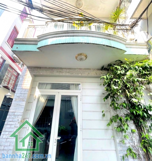 CHỈ 5,7 TỶ - NHÀ 2 MẶT HẺM - KHU VIP NGUYỄN THÁI SƠN - GẦN BV 175 - GIÁP BÌNH THẠNH - DT: (5 x 10)M - SHR - HOÀN CÔNG ĐỦ.