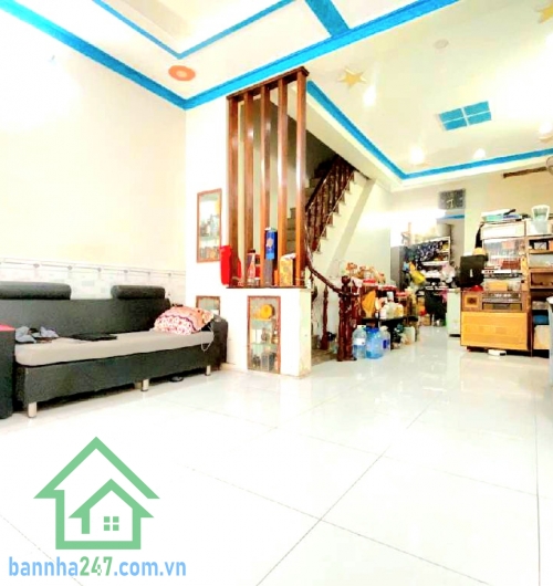 CHỈ 5,245 TỶ – HXH 6M – NGUYỄN THỊ KIÊU Q12 – GIÁP GÒ VẤP - 60m² (4 x 15) - 2 TẦNG - 3PN - 2WC • Diện tích: 60m² (4m x 15m) • Kết cấu: 1 trệt – 1 lầu • Kết cấu: 1 trệt – 1 lầu • Công năng: 3 PN – 2 WC • Có ban công thoáng mát • Hẻm nhựa 6m – xe hơi tránh 