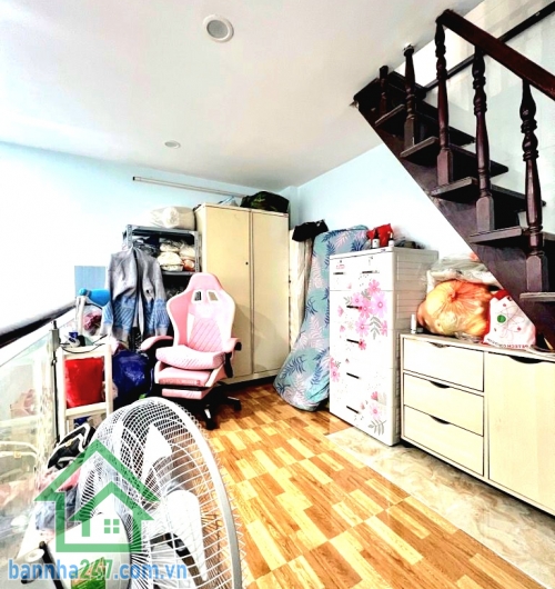 CHỈ 2,85 TỶ HXH THÔNG – NHÀ ĐẸP FULL NỘI THẤT – HXH HOÀNG XUÂN NHỊ – TRUNG TÂM TÂN PHÚ - GẦN NHÀ THỜ GIÁO XỨ PHÚ HÒA - 2PN - 2WC Gần Nhà Thờ Phú Hòa – sát THPT Trương Vĩnh Ký – gần Big C Trường Chinh - DT: 16M² (4 x 4) – 3 TẦNG – 2PN – 2WC