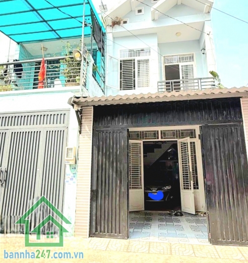 CHỈ 5,55 TỶ – TRƯƠNG THỊ HOA, Q12 – 80M² – HXH 8M – Ô TÔ NGỦ TRONG NHÀ - 3PN - 3WC Căn nhà diện tích lớn – hẻm rộng – khu an ninh, ở cực sướng! Diện tích: 80m² Mob 0933144037
