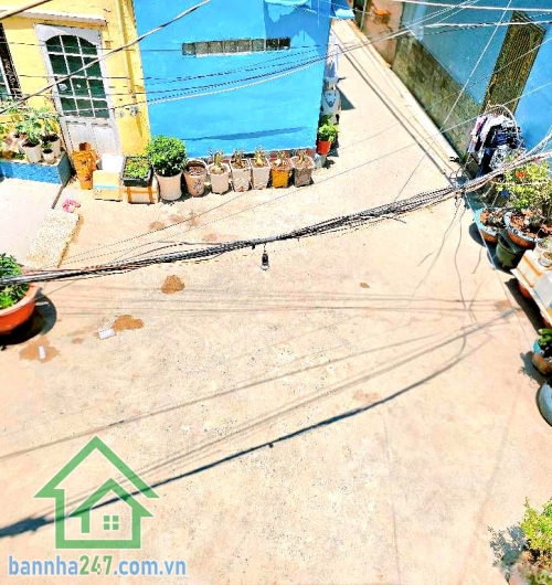 CHỈ 5,78 TỶ – NGUYỄN VĂN CÔNG – GẦN BV 175 – SÁT SÂN BAY – NHÀ MỚI Ở NGAY - 3PN – 3WC Căn nhà hiếm khu sân bay – full nội thất – dọn vào ở liền! Diện tích: 32,4m²  Mob 0933144037