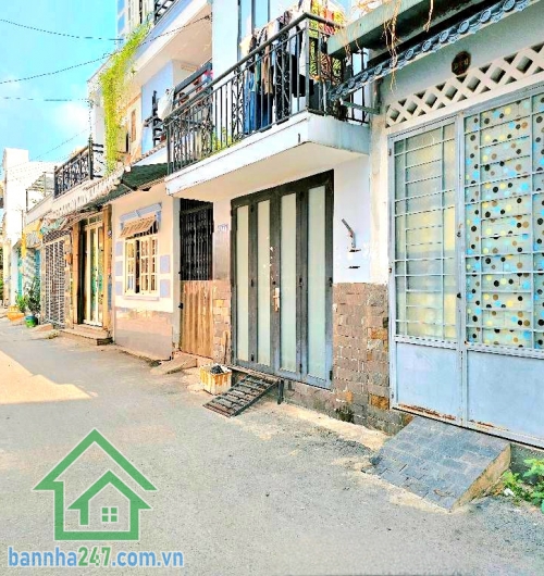 CHỈ 3,9 TỶ - NHÀ MỚI ĐẸP - HẺM XE HƠI ĐỖ CỬA - DT: 22M² (4,1 x 5)2 TẦNG - 2 MẶT TIỀN TRƯỚC SAU THOÁNG MÁT 