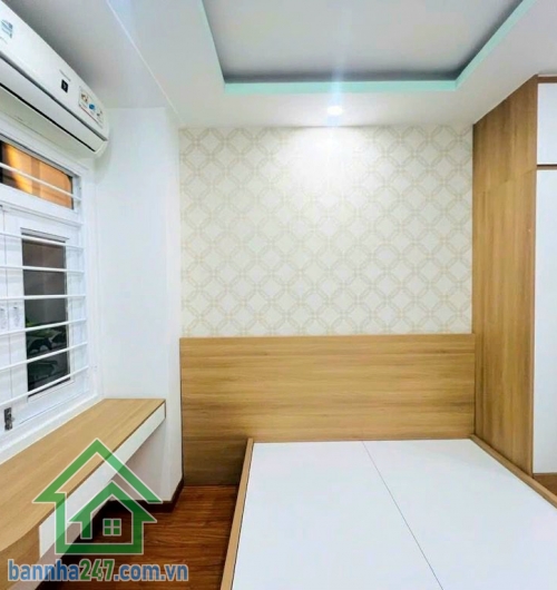 CHỈ 3,49 TỶ (BỚT LỘC) – HẺM 3M – VÀI BƯỚC RA HẺM XE TẢI – GẦN DREAM HOME - 2PN * DT thực tế: 24m² (3m x 8m) * DT công nhận: 17.9m² * Kết cấu: 1 trệt 1 lầu – 2PN