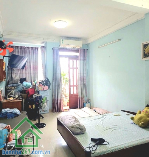 CHỈ 9,6 TỶ - MTKD ĐƯỜNG 12M CÓ LỀ – NGAY LŨY BÁN BÍCH – GIÁP BÀU CÁT - DT: 61M² - 3 TẦNG BTCT - 4PN – 3WC Đường lớn – kinh doanh đỉnh – ở hay đầu tư đều quá hợp.