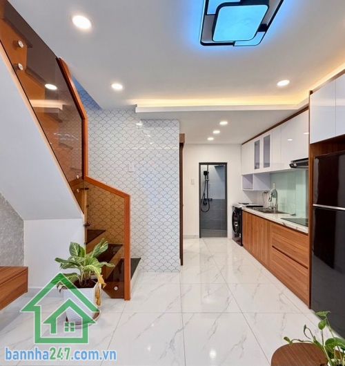 CHỈ 5,2 TỶ – LÔ GÓC PHỐ ẨM THỰC PHAN XÍCH LONG – PHÚ NHUẬN -FULL NỘI THẤT – 2 TẦNG – 3PN – SỔ A4 HOÀN CÔNG Vị trí siêu đỉnh: Ngay phố ẩm thực Phan Xích Long