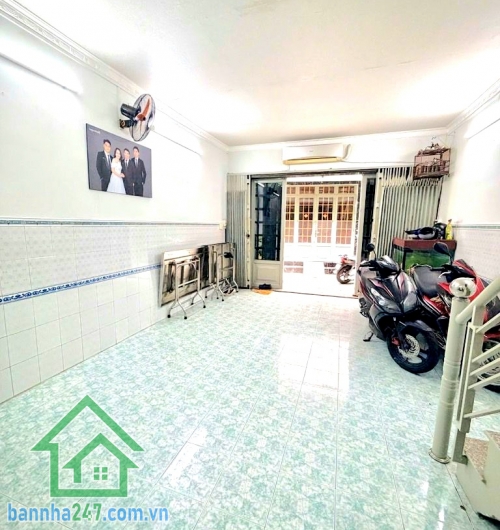 HẺM 4M THÔNG – KHU VIP PHÚ THỌ HÒA – SÁT MẶT TIỀN - 2PN – 2WC – CHỈ 4,46 TỶ Căn nhà nhỏ xinh nhưng “có võ” – vị trí trung tâm, giá mềm cực hiếm tại Tân Phú! - Mob 0933144037