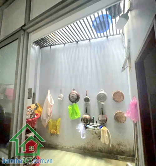 MẶT TIỀN THOẠI NGỌC HẦU – KINH DOANH ĐỈNH – DT: 4 × 17.5m (70m²) - 2 TẦNG BTCT - CHỈ 7,2 TỶ Căn nhà “mặt tiền hiếm” – vừa ở vừa kinh doanh cực tốt, vị trí trung tâm, sầm uất  - Mob 0933144037 