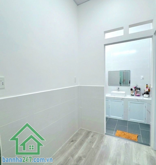 CHỈ 9,9 TỶ - HIẾM – SIÊU PHẨM THOẠI NGỌC HẦU – TÂN PHÚ - KINH DOANH – VĂN PHÒNG CÔNG TY ĐỈNH – DT LỚN 115M²  Diện tích: 4 x 28,5m – 115m² – nở hậu nhẹ, sổ đẹp