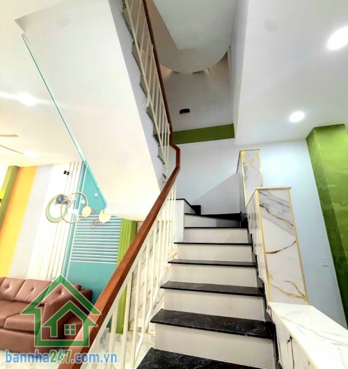CHỈ 7,6 TỶ – BỜ BAO TÂN THẮNG – NGAY AEON TÂN PHÚ – ĐƯỜNG 12M (VỈA HÈ 3M) – DT: 60M² (4 X 15)M - 3 TẦNG BTCT  Bờ Bao Tân Thắng – Tân Phú- khu vực sầm uất, cực kỳ phù hợp vừa ở vừa kinh doanh - Diện tích: 60m² (4m x 15m) – sổ vuông A4  