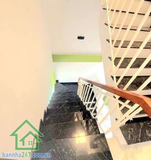 CHỈ 7,6 TỶ – BỜ BAO TÂN THẮNG – NGAY AEON TÂN PHÚ – ĐƯỜNG 12M (VỈA HÈ 3M) – DT: 60M² (4 X 15)M - 3 TẦNG BTCT  Bờ Bao Tân Thắng – Tân Phú- khu vực sầm uất, cực kỳ phù hợp vừa ở vừa kinh doanh - Diện tích: 60m² (4m x 15m) – sổ vuông A4  