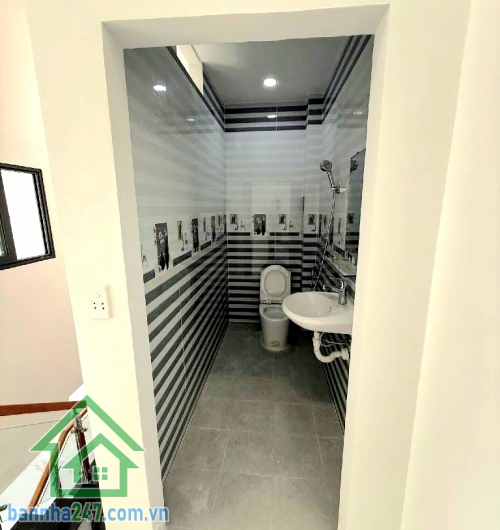 CHỈ 4,75 TỶ – HIẾM – NHÀ MỚI 2 TẦNG - DT: 48M² – HẺM Ô TÔ ĐỖ CỬA – NGAY AEON MALL TÂN PHÚ - 2PN - 2WC Khu AEON Mall Tân Phú – vị trí cực đẹp, tiện ích ngập tràn