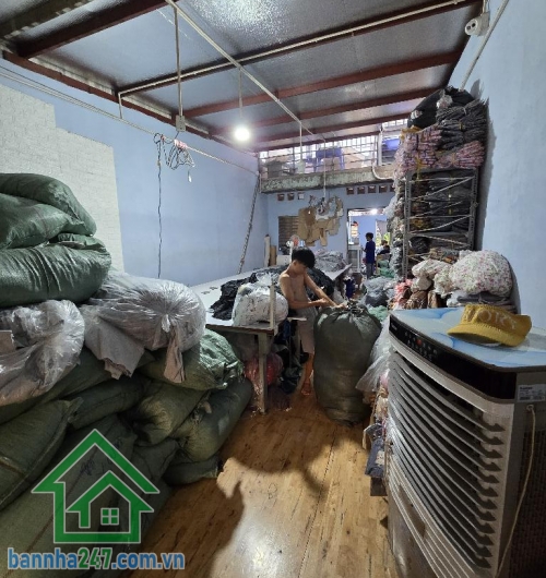 MTKD BÌNH TÂN – 80M² – CHỈ 6,8 TỶ 4 x 20m – Sổ vuông đẹp 1 trệt 1 lầu – 3PN – 3WC Gần Lê Thúc Hoạch, Bình Long, thông Kênh Nước Đen Sổ hồng riêng – Công chứ nhanh.