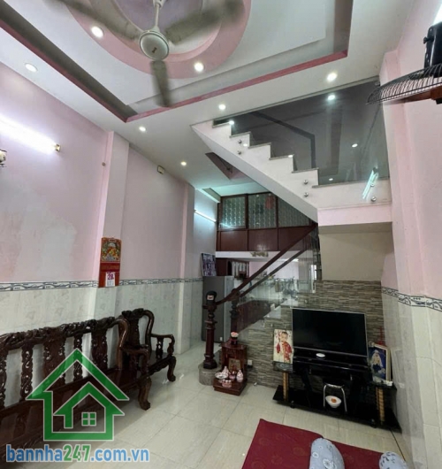 CHỈ 4,25 TỶ – NHÀ 2 TẦNG MỚI ĐẸP – HẺM XE HƠI 5M – GẦN LÊ VĂN QUỚI – GIÁP TÂN PHÚ