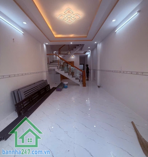CHỈ 4,4 TỶ – NHÀ 2 TẦNG – HẺM XE HƠI – 65M² – 3PN – CÁCH MẶT TIỀN 100M.