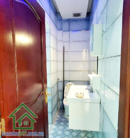 SIÊU PHẨM NHỈNH 5 TỶ – NHÀ ĐẸP 3 TẦNG – 80M² – HƯƠNG LỘ 2 – BÌNH TÂN.